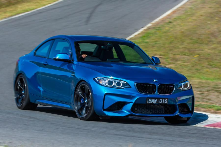  BMW M2 Coupe (F87) 2016 года  (AU) (фото 28 из 40)